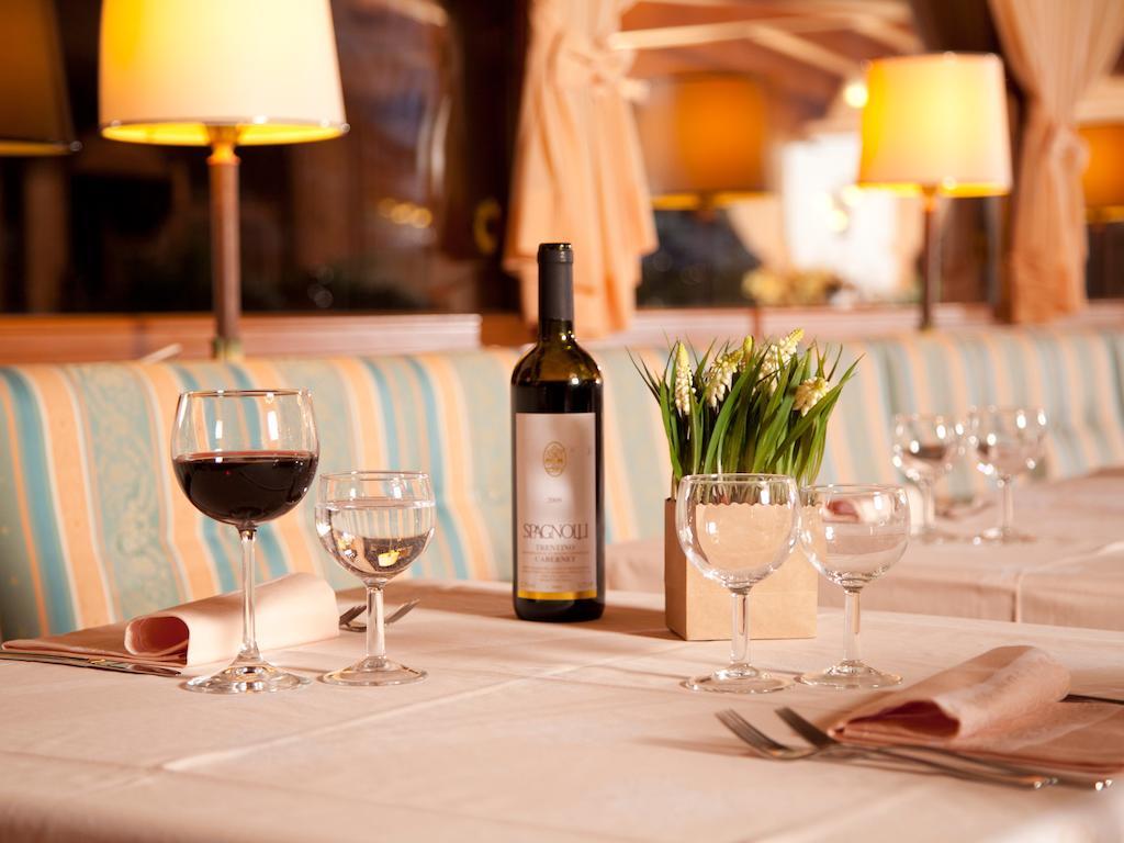 Hotel Europeo Alpine Charme & Wellness Pinzolo Exterior foto